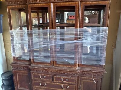 Collezione Europa Dining & King Bedroom Pieces