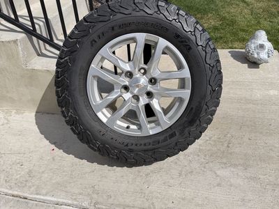 Chevy Silverado 1500 Rims and Tires 285/65R18 Bfg