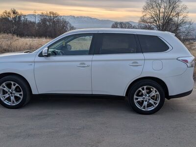 2014 MITSUBISHI OUTLANDER GT
