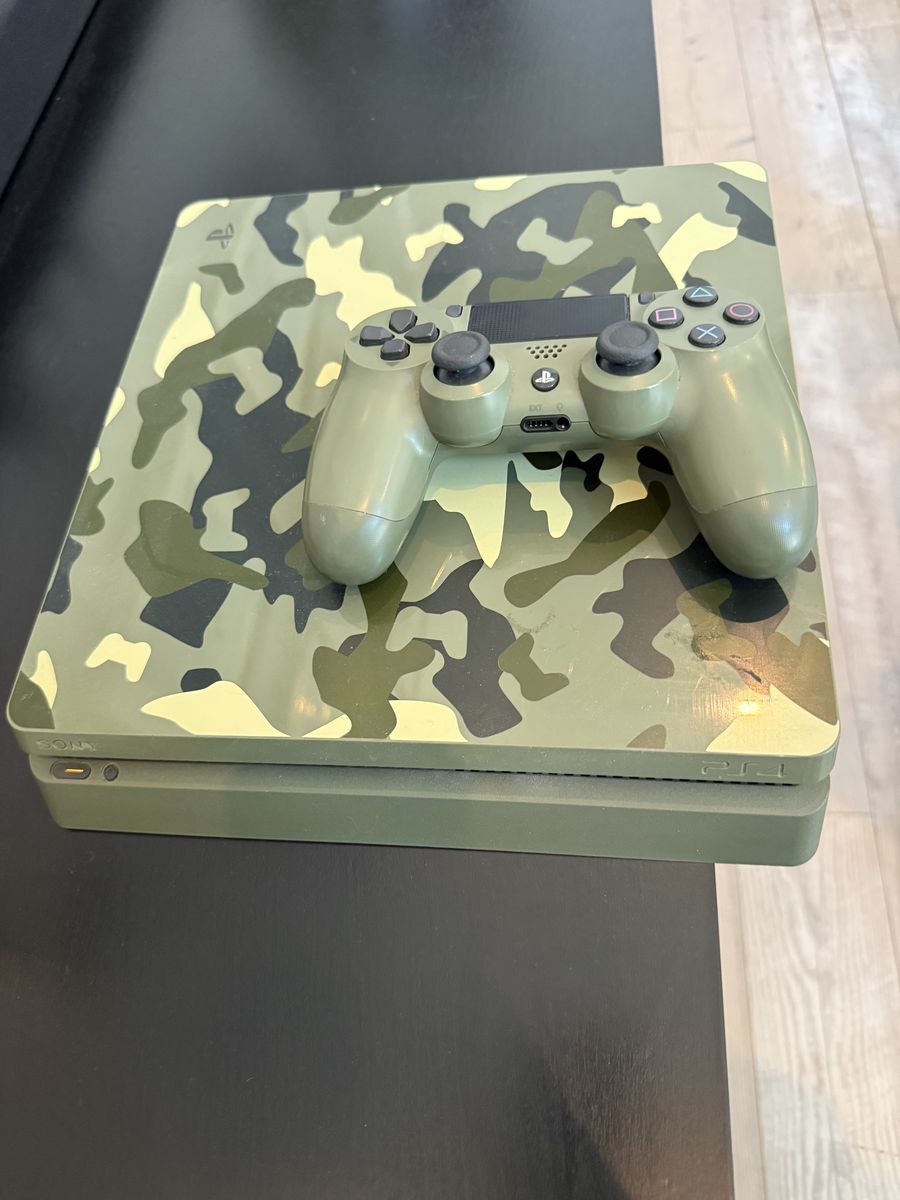 PS4 Camo Edition