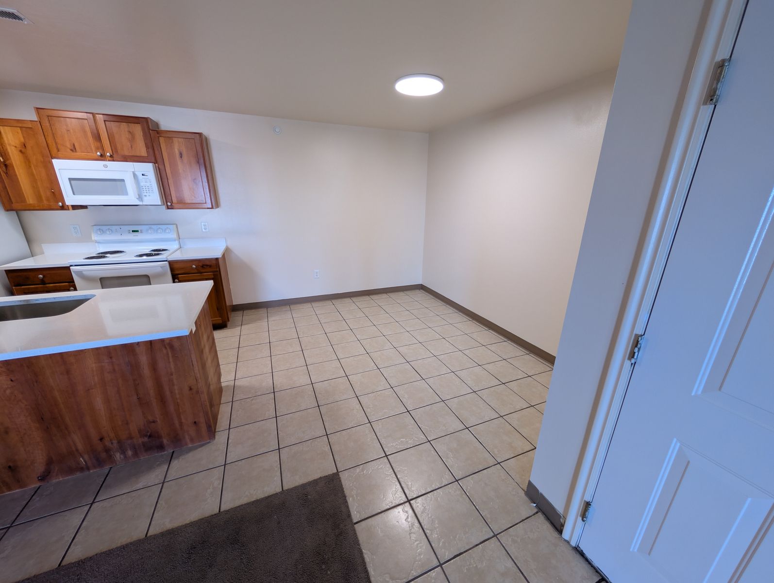 Maple Valley Apartments Lease (buy out new lease)