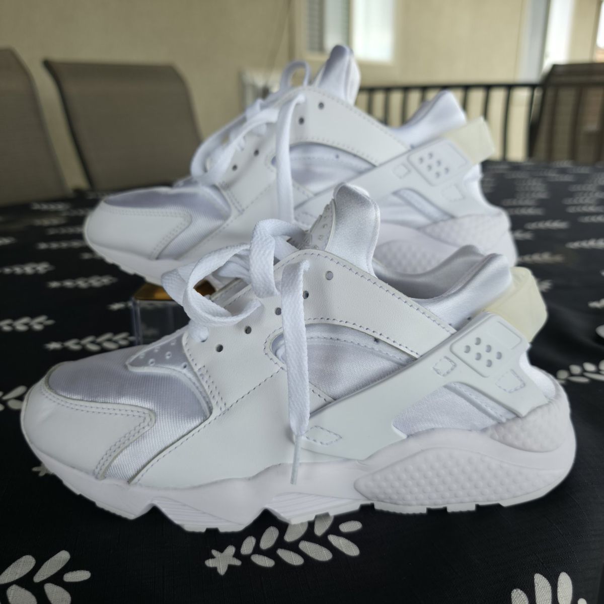 Nike Huarache DH4439-102 White Athletic Sneakers Women's US 8