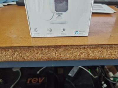 Blink Mini Indoor 1080p HD Smart Security Camera - New, Sealed, Alexa Compatible BCM00300U