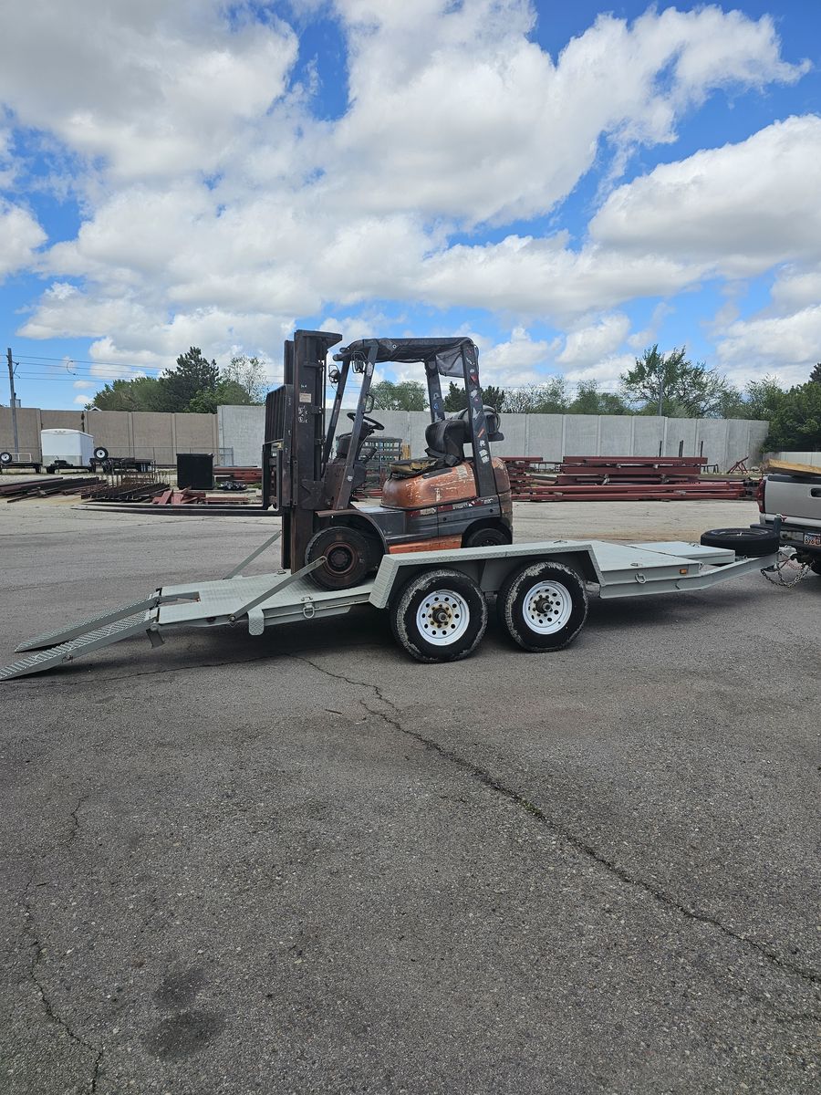 14,000lb equipment tilt deck