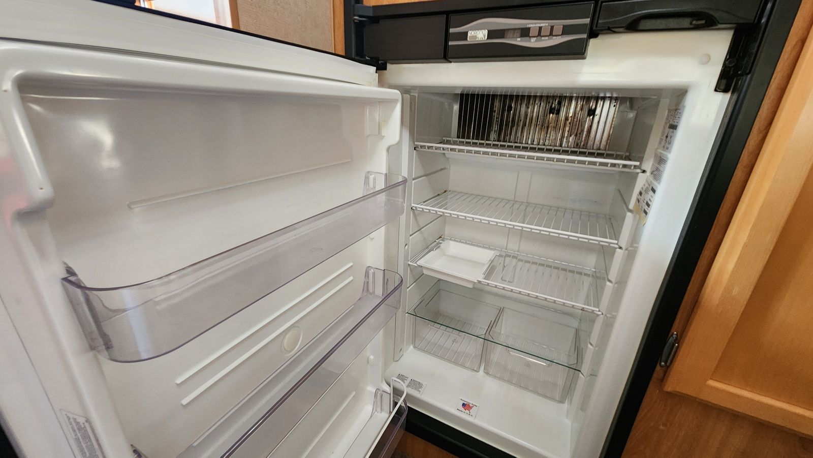 Main image 28
