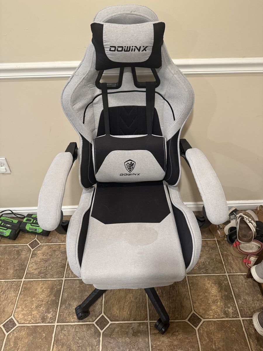 Gaming chair