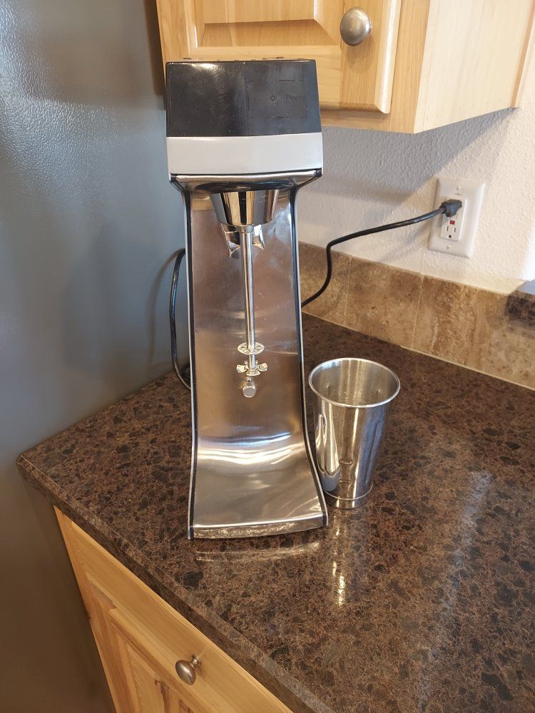 Hamilton Beach - Model 936 - Milkshake Mixer