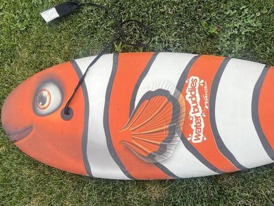 Water Buddies Wavestorm Clownfish Bodyboard Orange/White with Leash