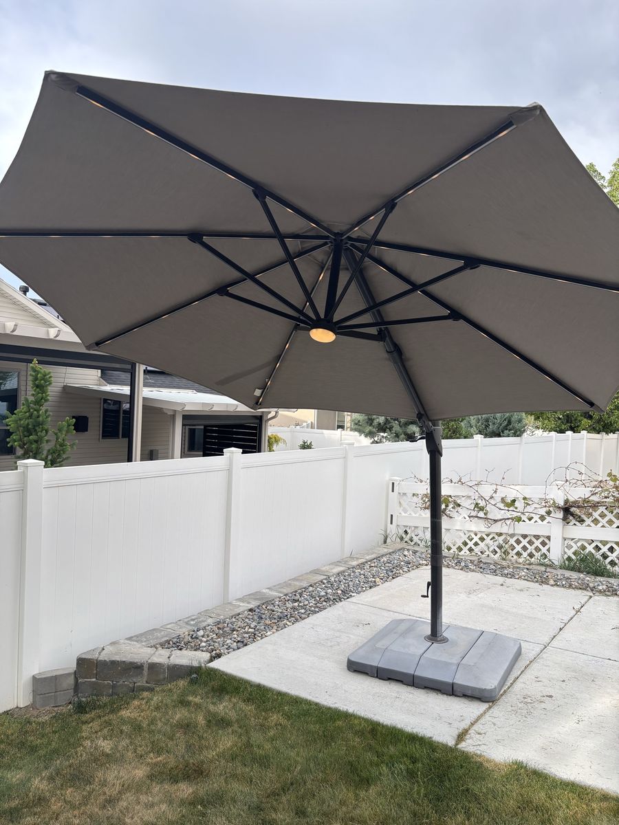 Patio Cantilever Umbrella- with lights