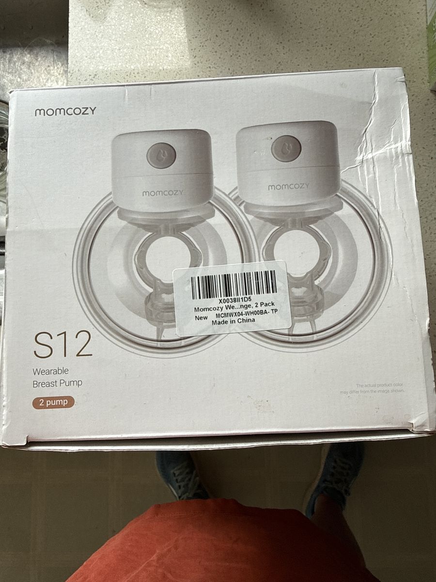 Momcozy S12 wearable breast pump