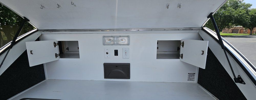 Main image 12