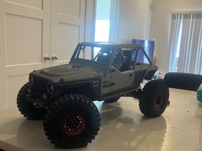 Scx10.2 based IJ jeep build