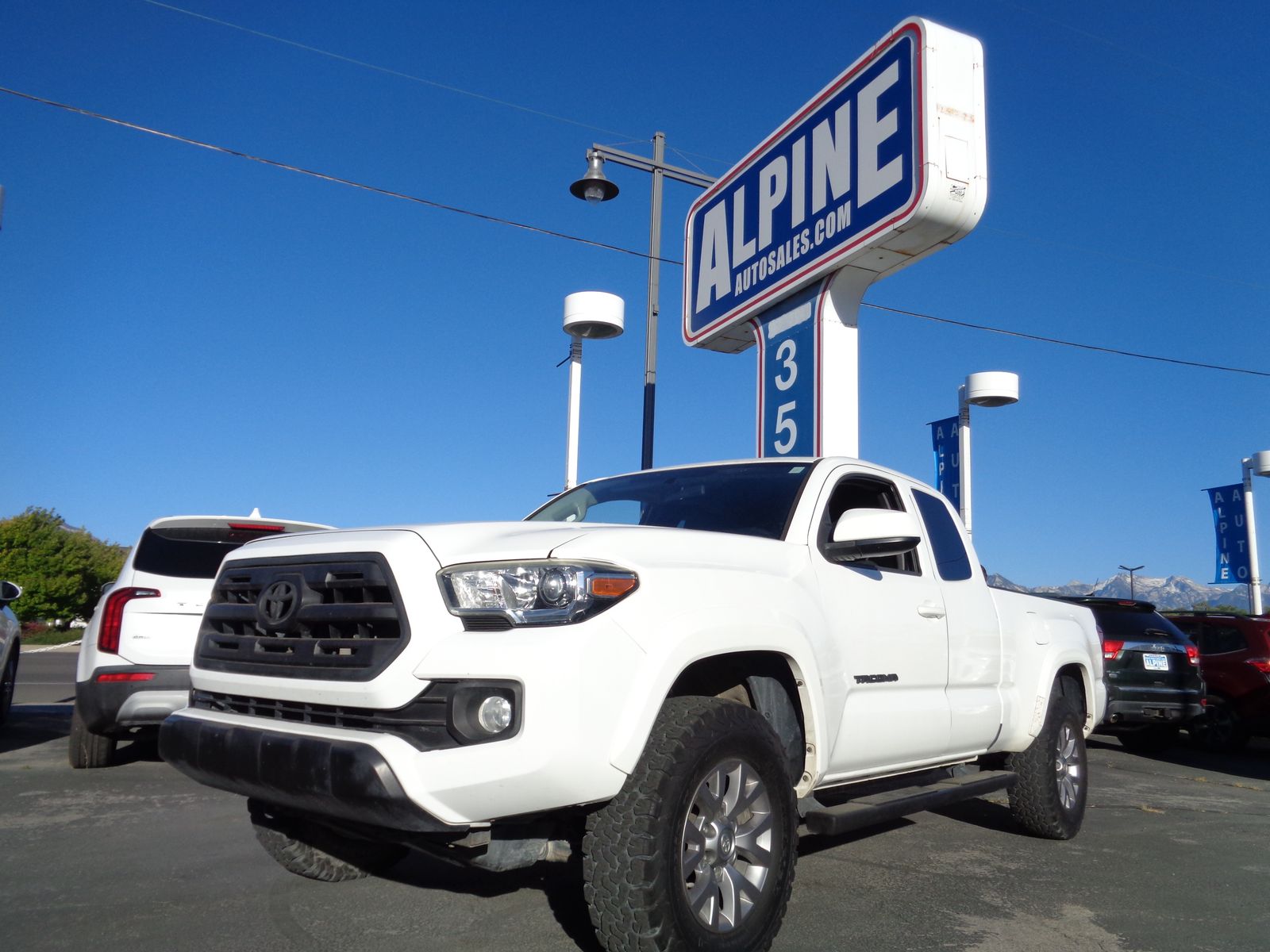 2017 Toyota Tacoma SR5