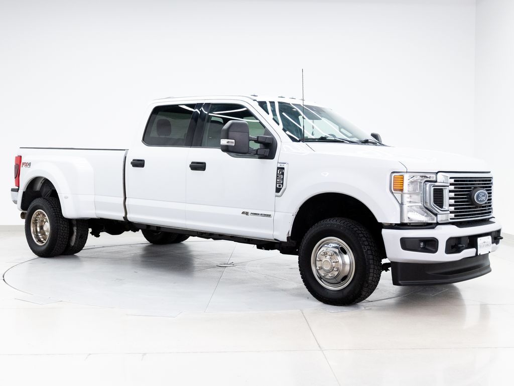 2022 Ford F-350 XLT