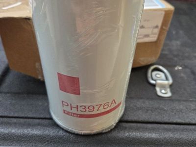 PH3976A Oil Filter Dodge Ram 2500 3500 5.9L and 6.7L Cummins Diesel Engine Heavy Duty trucks