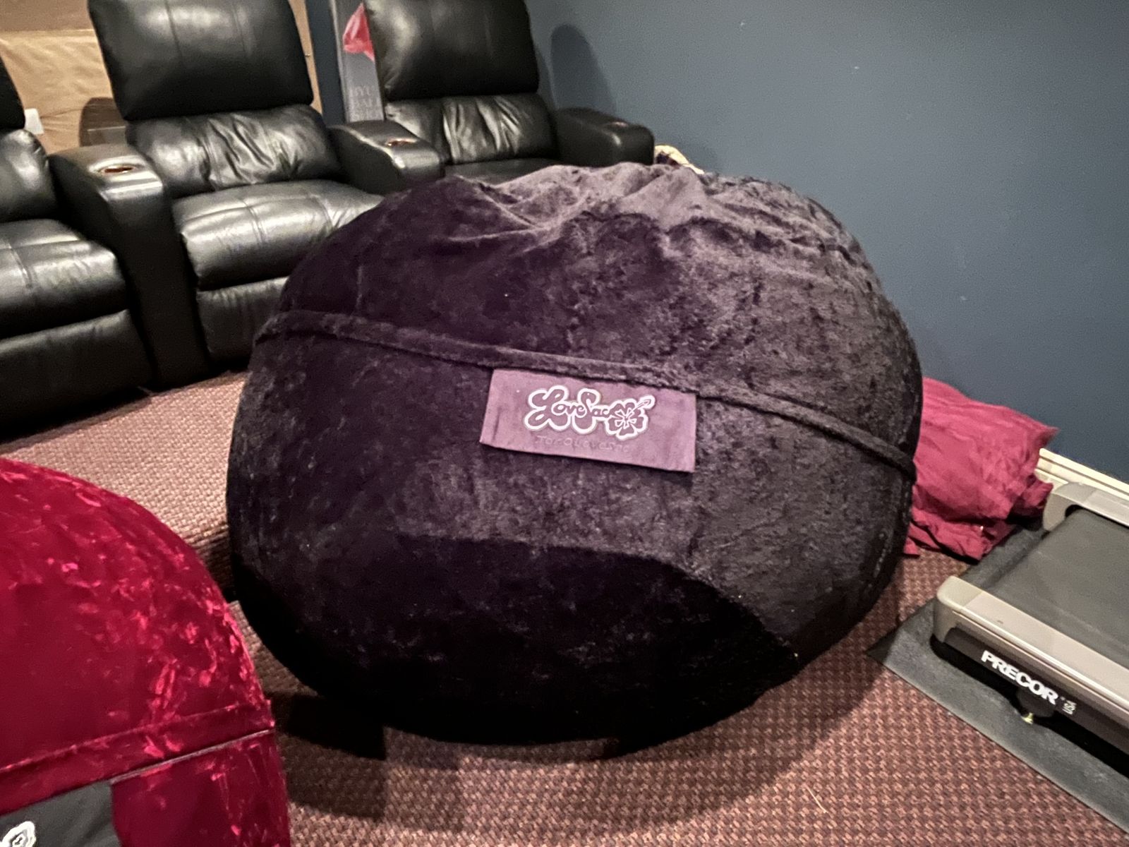 Giant Lovesac, Like New