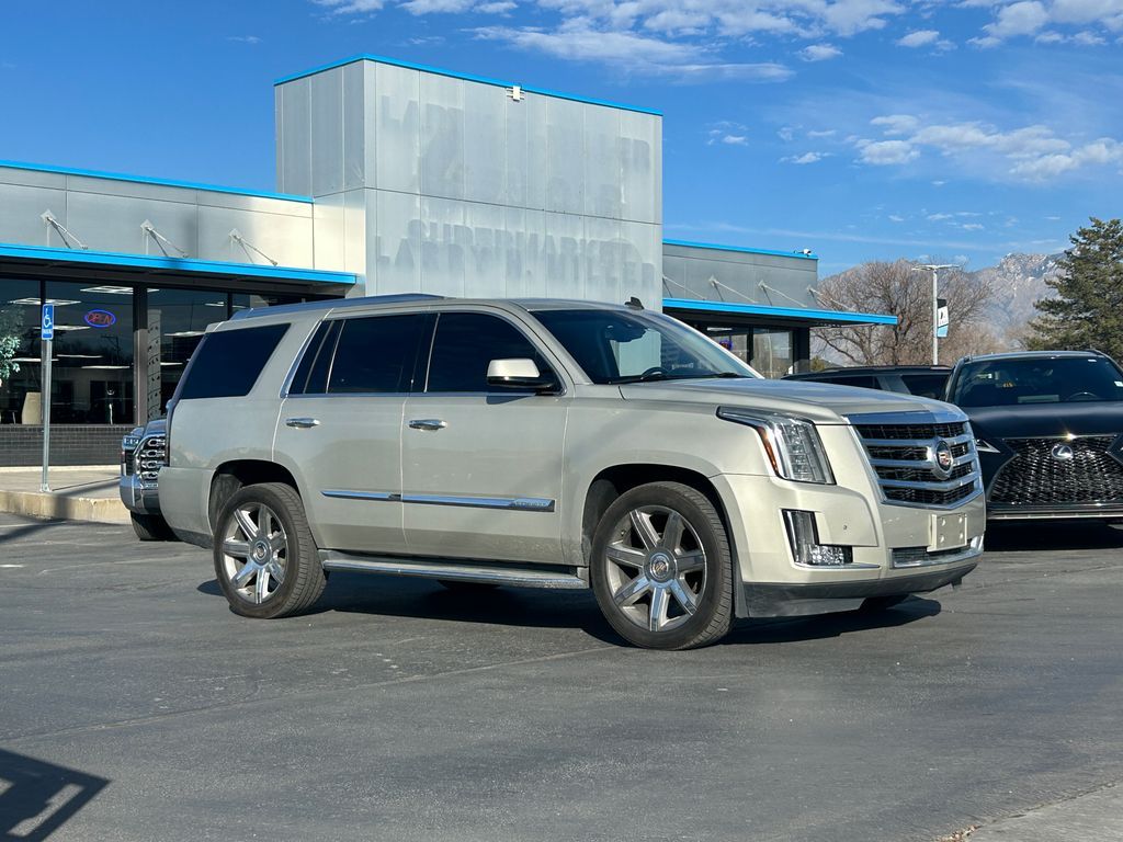 2015 Cadillac Escalade Luxury