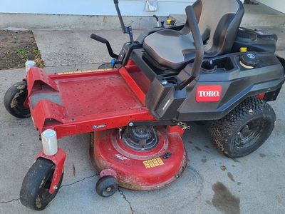 2023 toro zero turn riding lawn mower