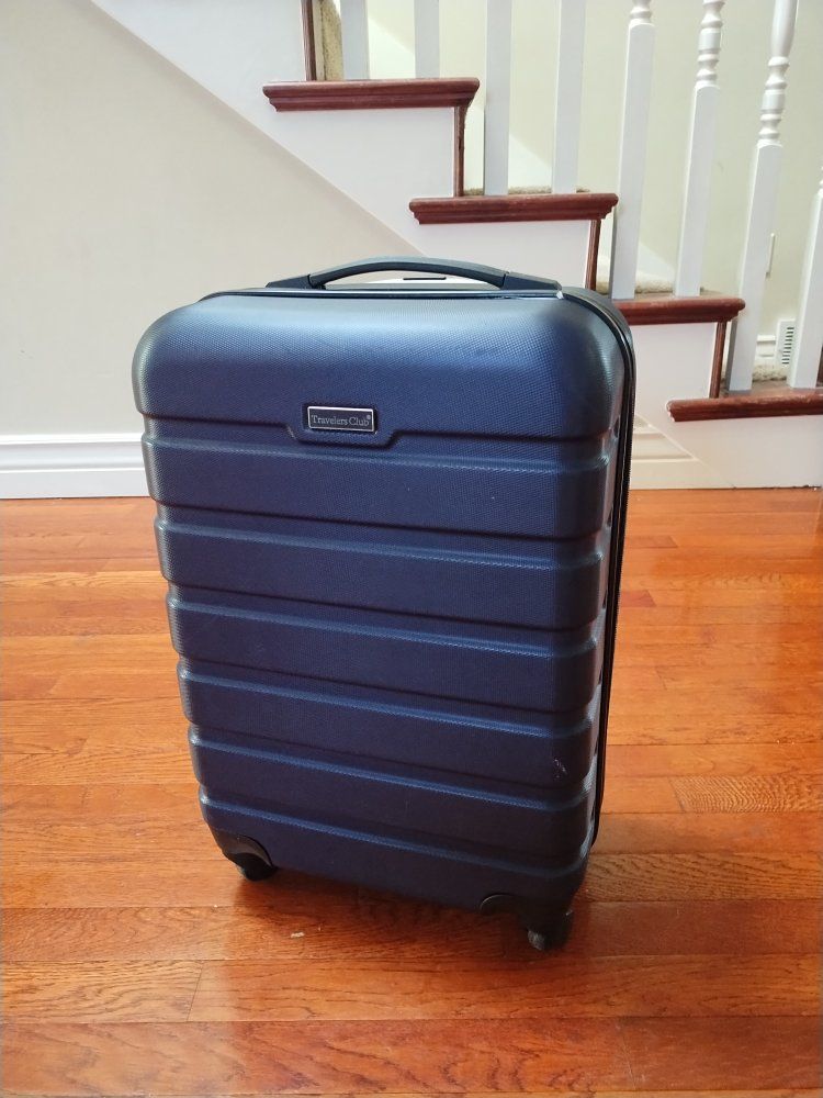 Traveler's Club 20" Hardside Carry-On Spinner Luggage, Navy Blue, Lightweight & Expandable