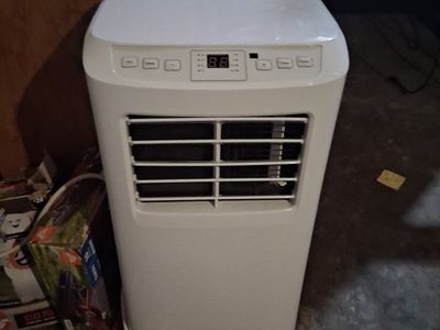 GE Portable Air Conditioner White Unit