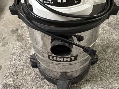 HART 6 Gallon 5 Peak HP Stainless Steel Wet/Dry Vacuum