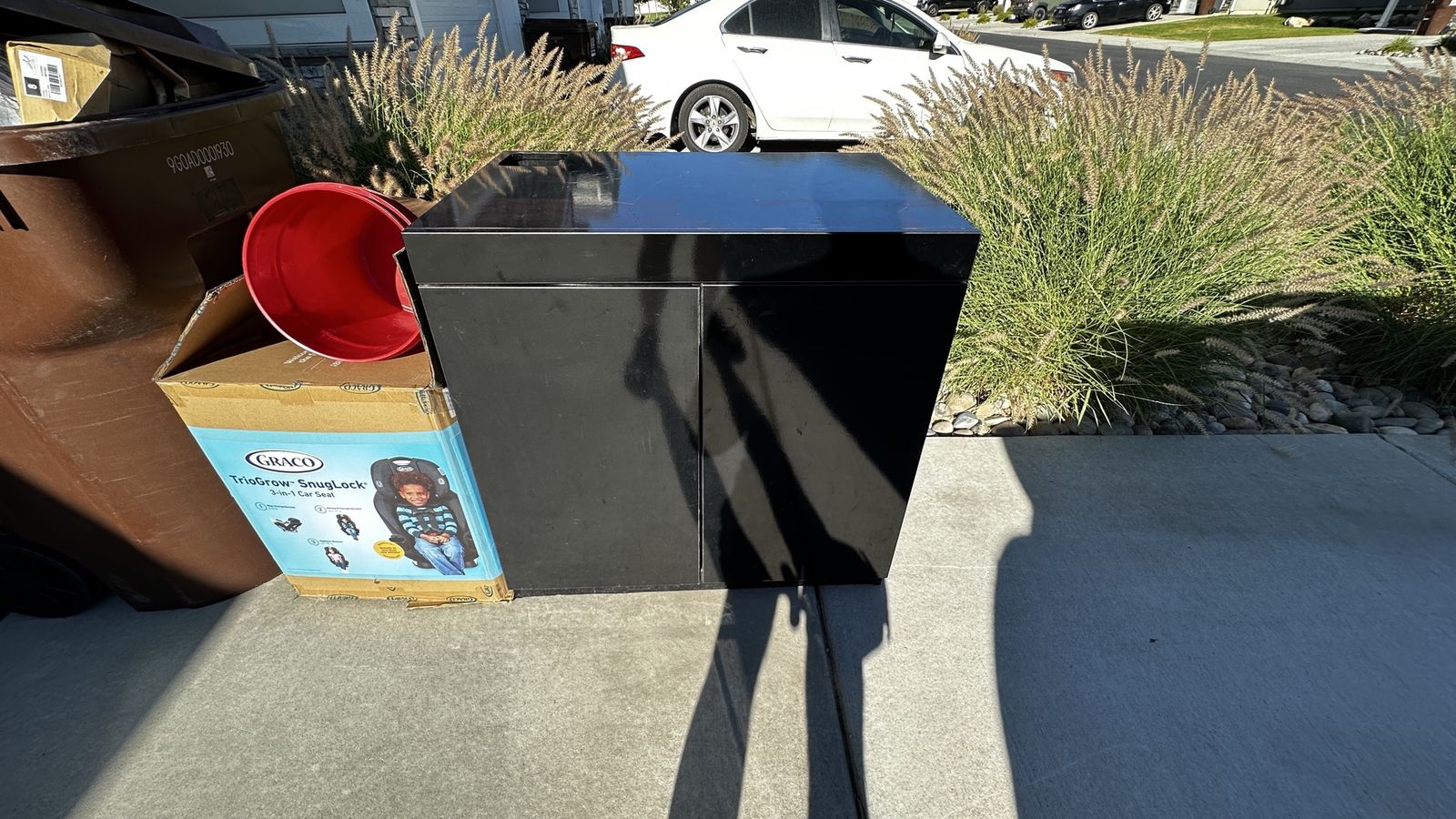 FREE Fish Tank Cabinet