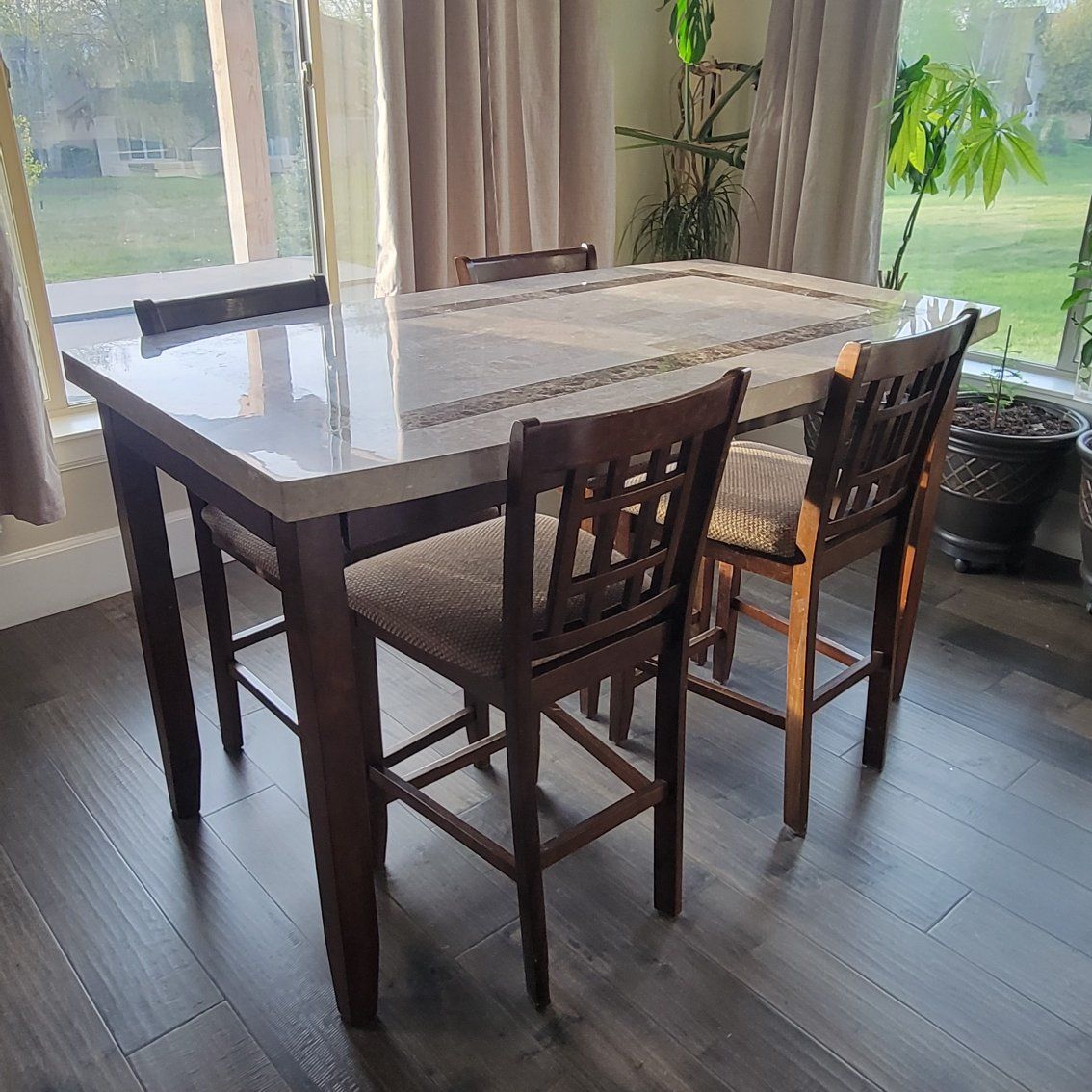 Table and 4 chairs