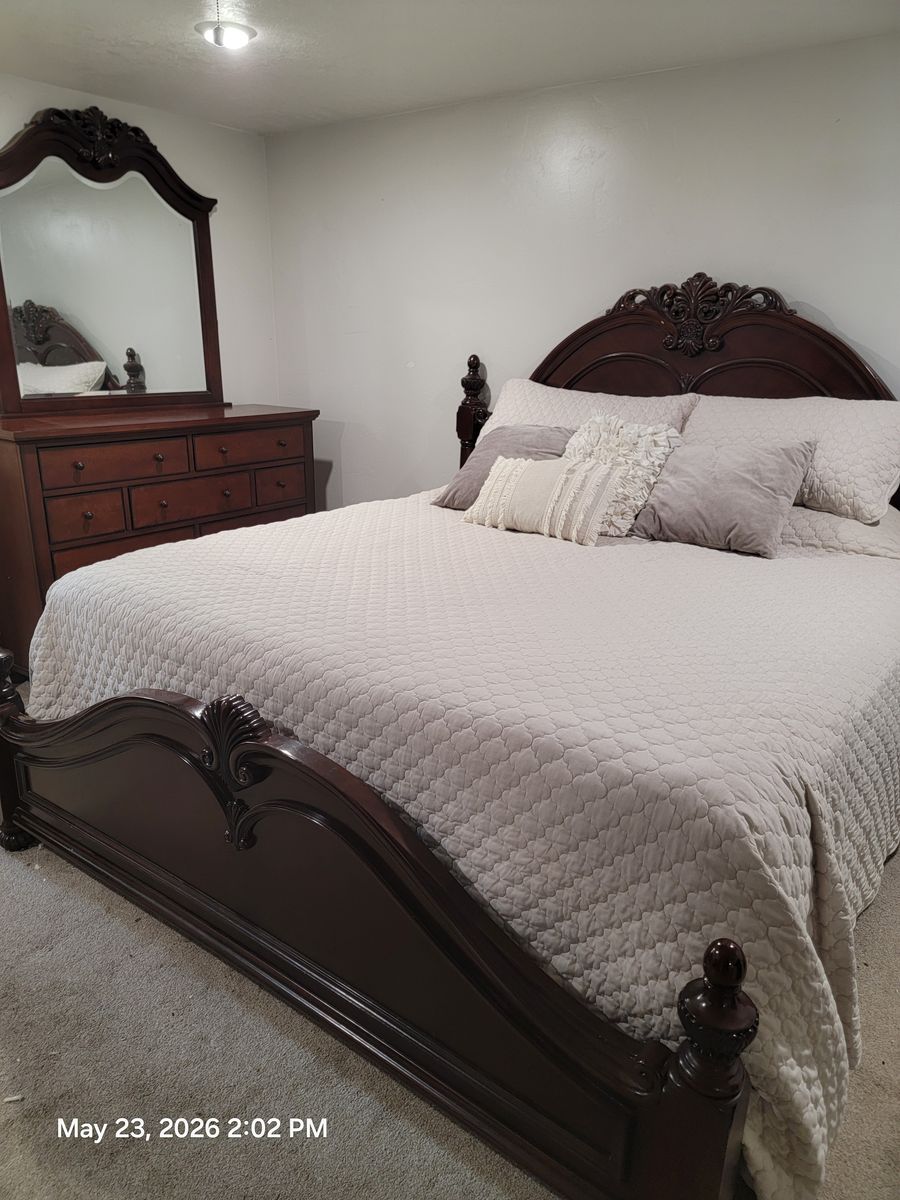King bedroom set