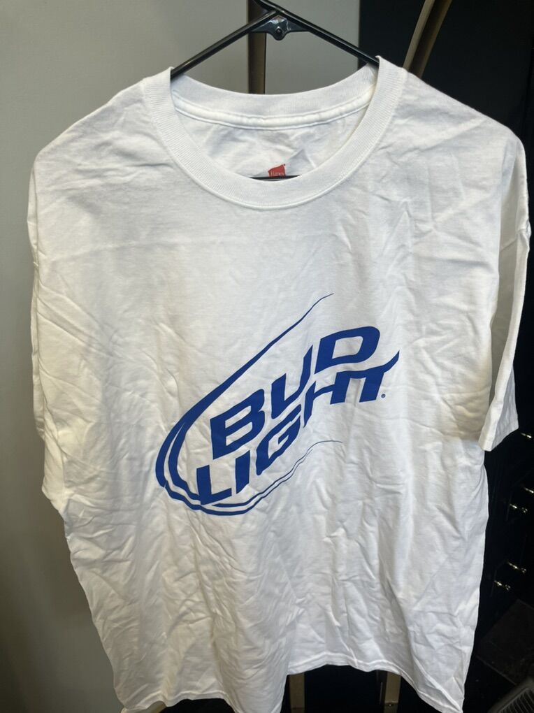 Brand New Vintage Bud Light T-shirts