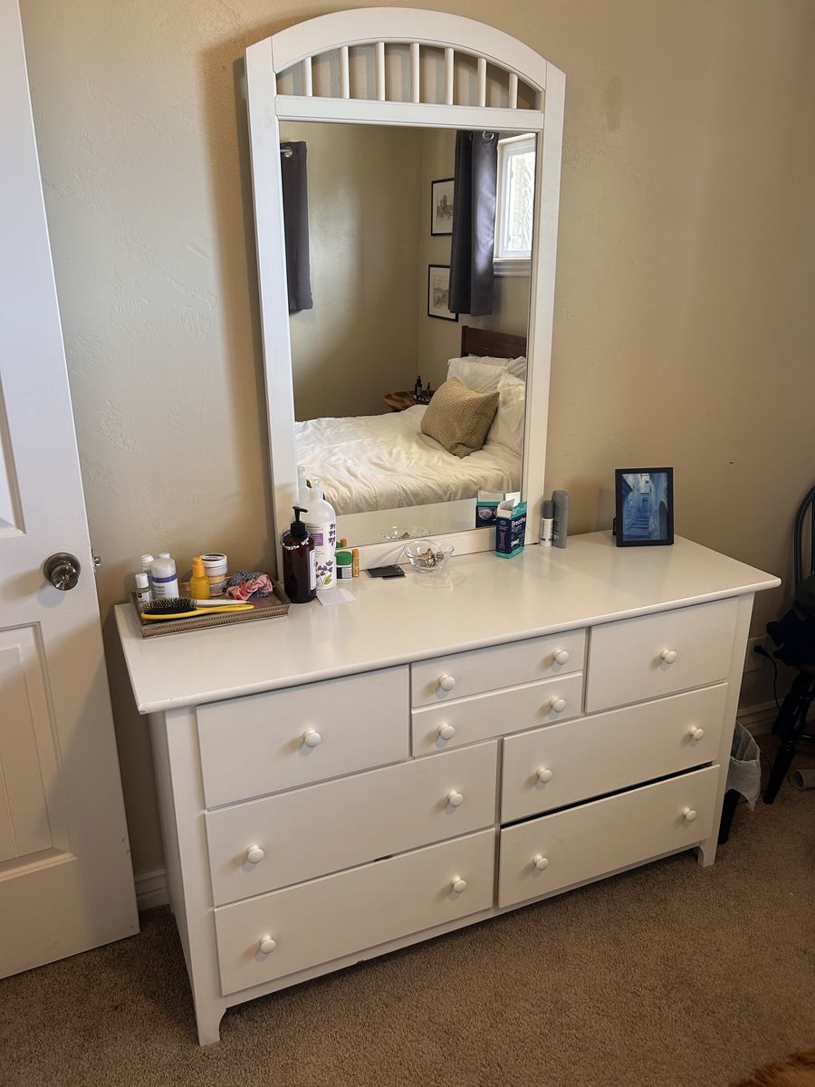 White Dresser with Mirror