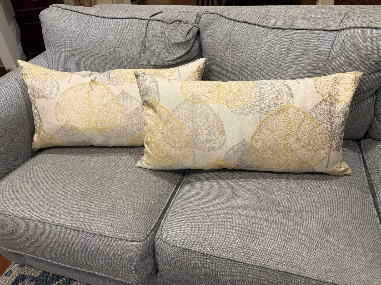 2 High End Damask Lumbar Pillows Gold & Silver