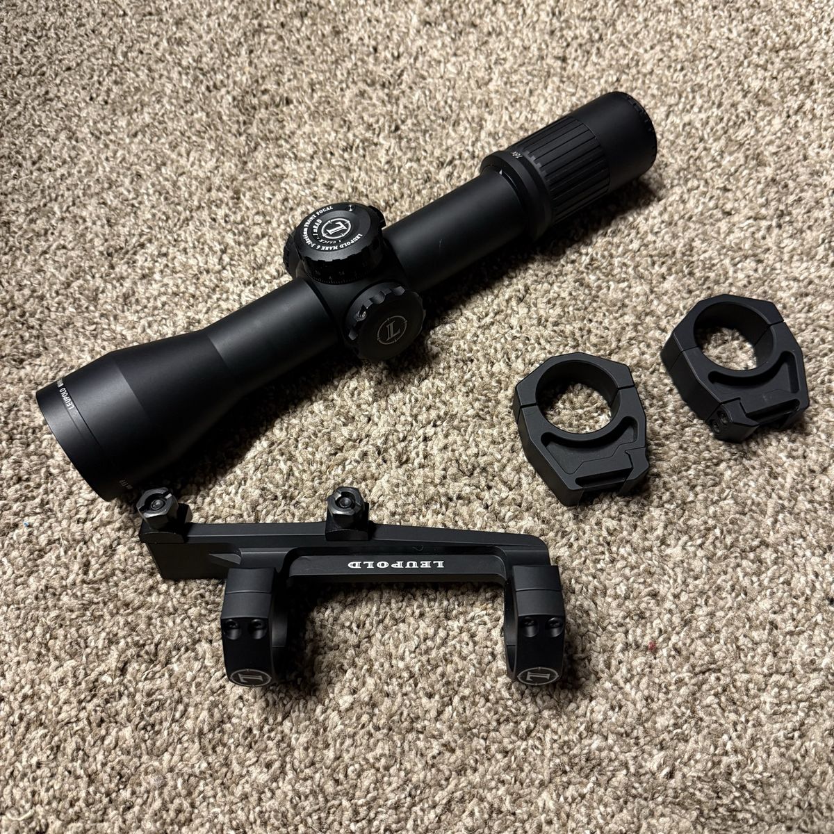 Like NEW Leupold Mark 6 3-18