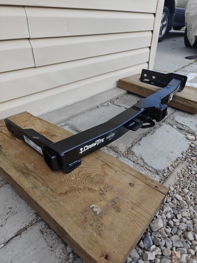 Trailer Hitch Jeep Grand Cherokee Part# 76595