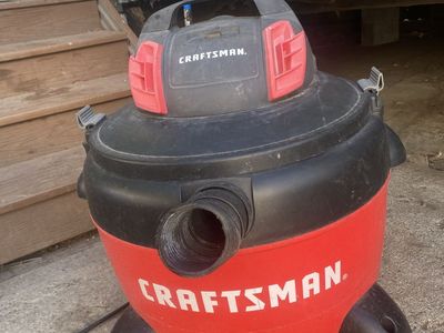 Craftsman 16 Gallon 5.0 Peak HP Wet/Dry Shop Vacuum