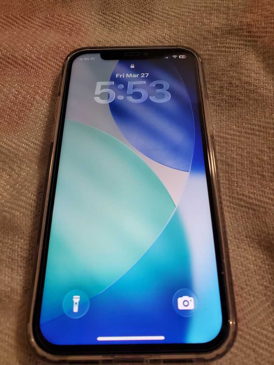 iPhone 12 Pro 128 GB $220 UNLOCKED