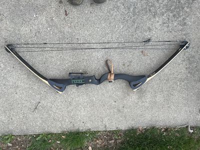 Vintage Carrolls Archery Bow