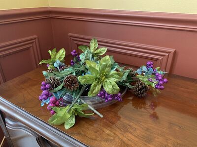 NEW - Five Festive Poinsettia-Pincones-Glitter Berries and Eucalyptus Large Stems/Picks - C PIX -