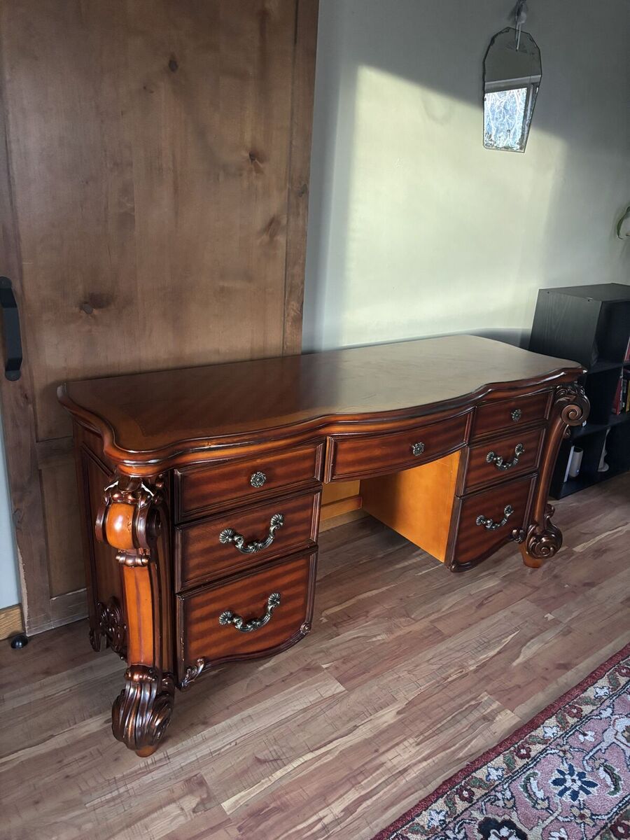 Decorative Cherrywood Vanity Desk