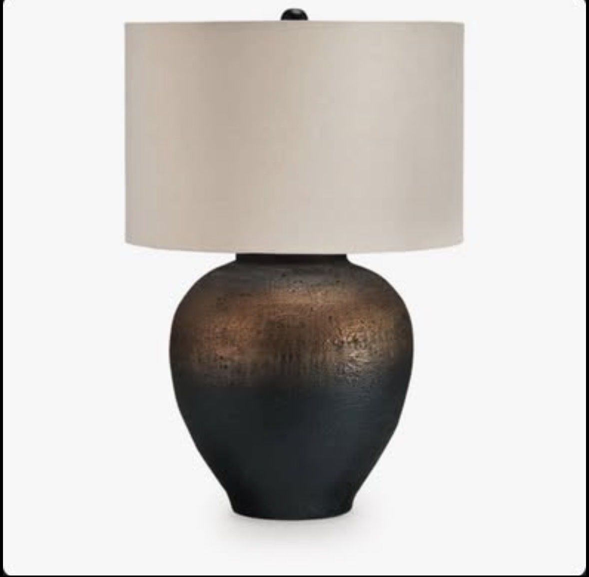 Gorgeous New Newgerhard Table Lamp
