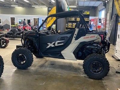 2021 Can-Am Maverick Sport X xc | 2,624 Miles | 64" WIDE | Single Owner