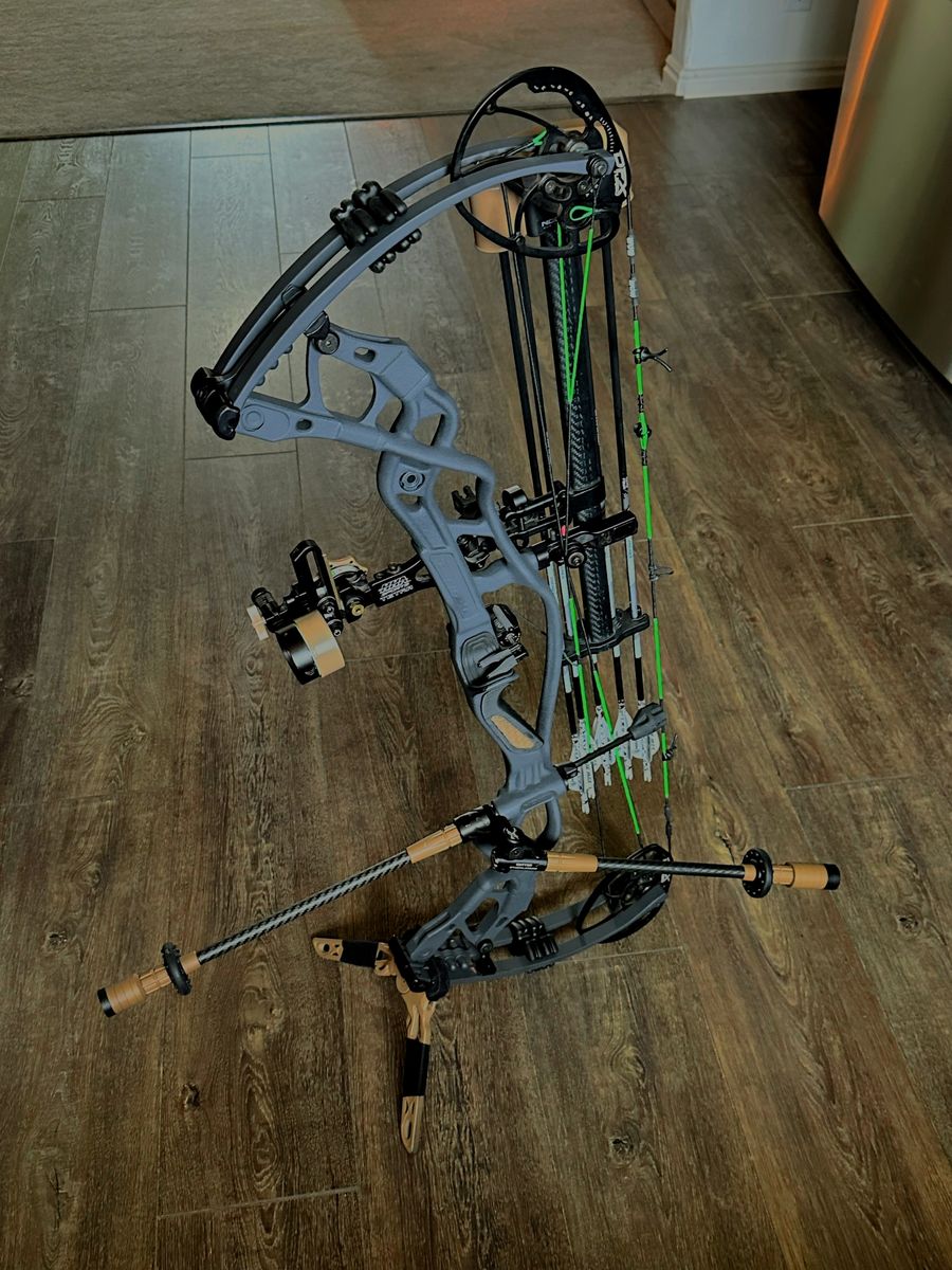 Hoyt Carbon Defiant Turbo