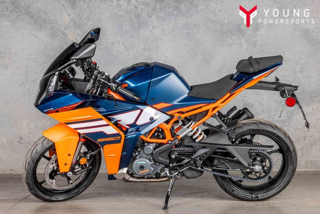 2024 KTM RC 390