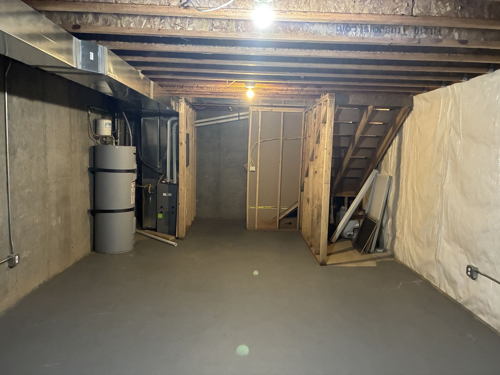 Main image 8
