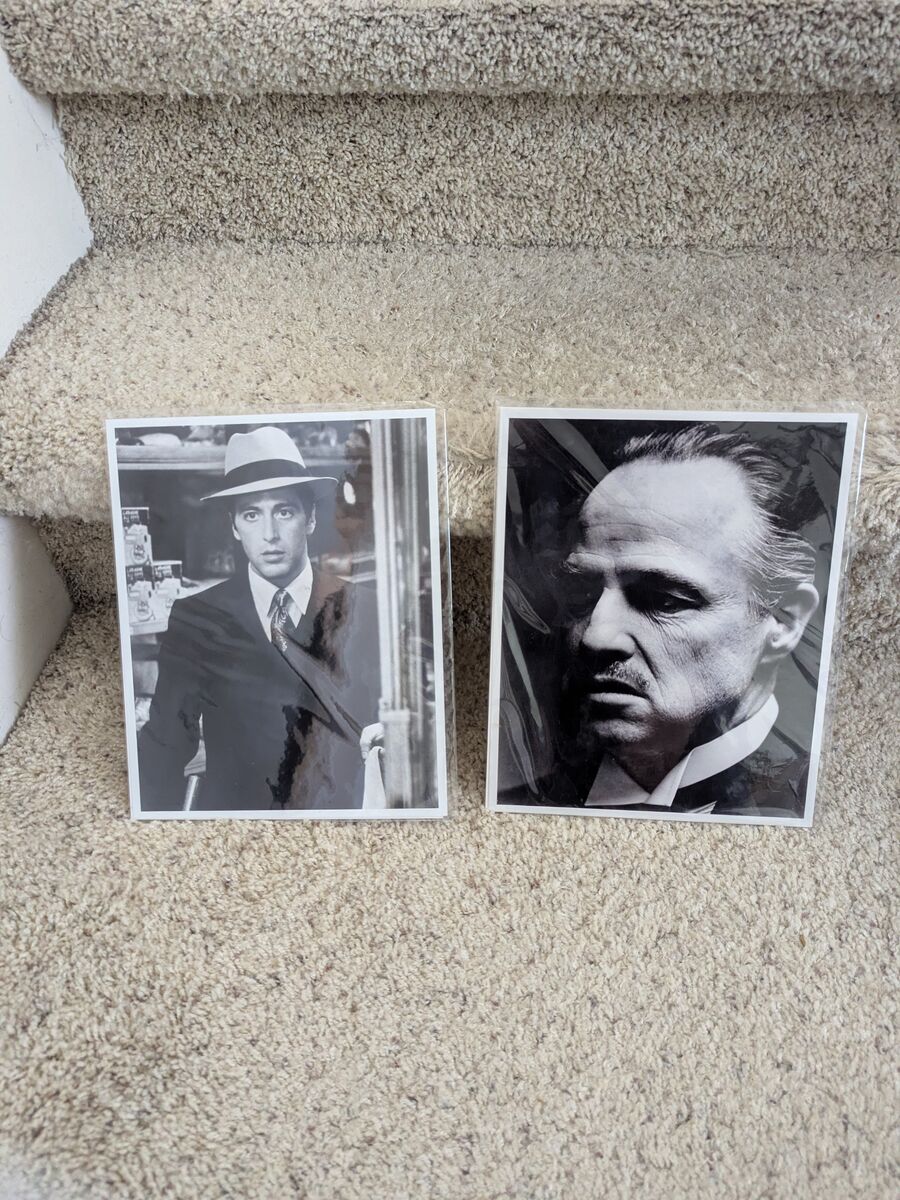 Marlon Brando & Al Pacino in The Godfather (2-Photo Prints) (8 x 10)