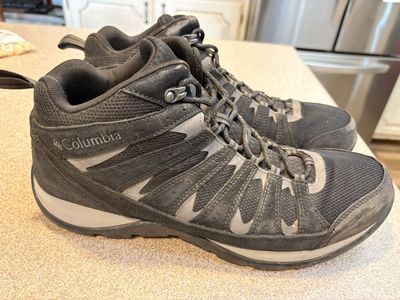 Men's Columbia Newton Ridge Plus Hiking Boots - Black/Gray, Size 13, Waterproof