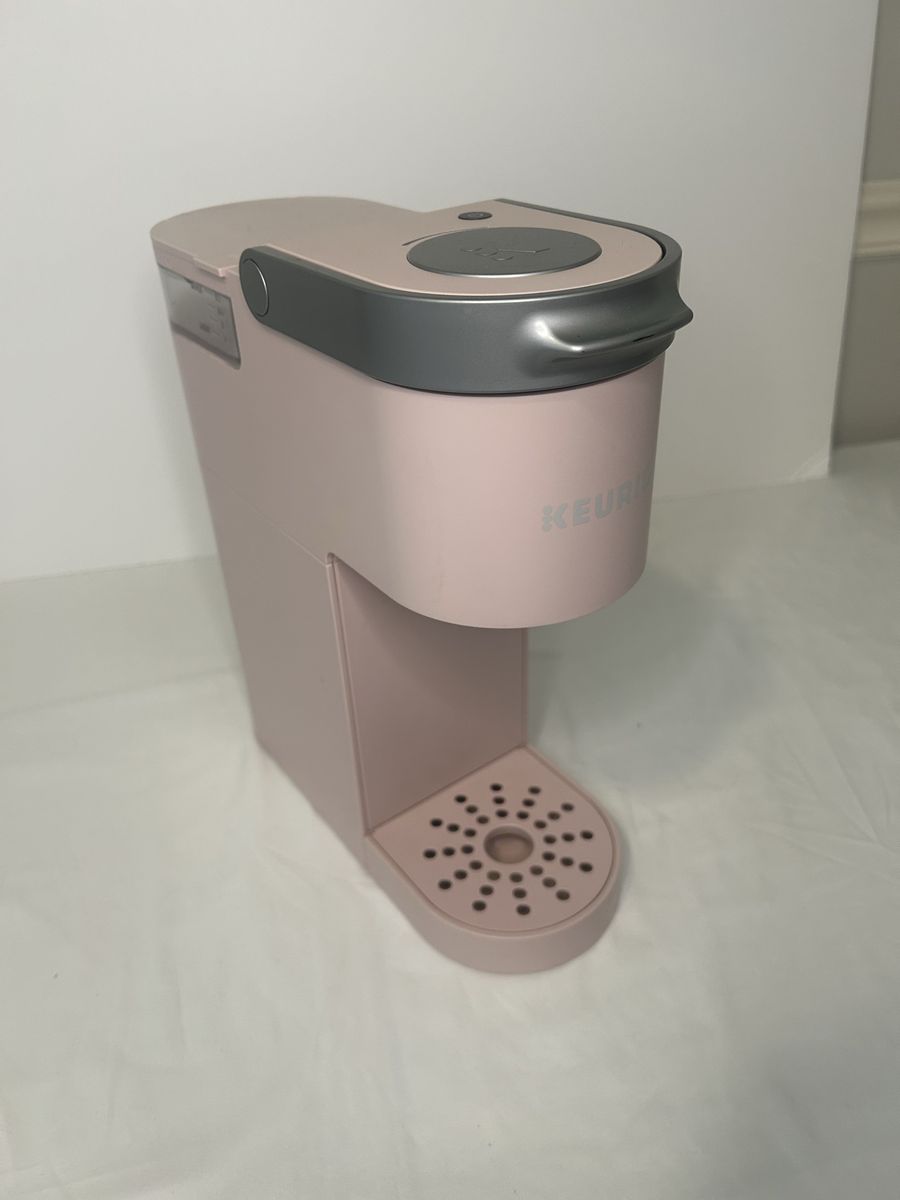 Single Serve K-Cup Pod Coffee Maker in Dusty Rose Pink