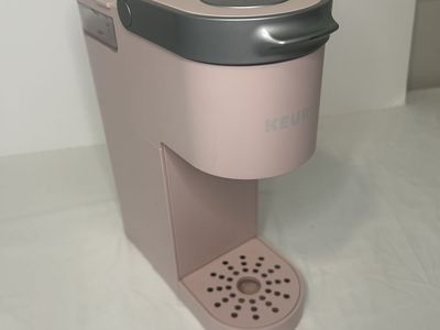 Single Serve K-Cup Pod Coffee Maker in Dusty Rose Pink