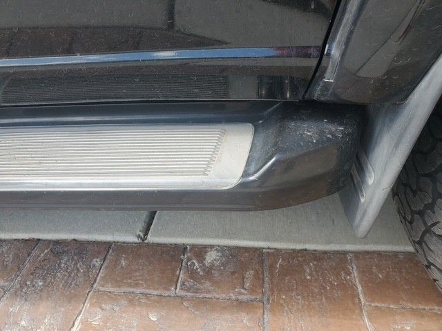 Main image 3