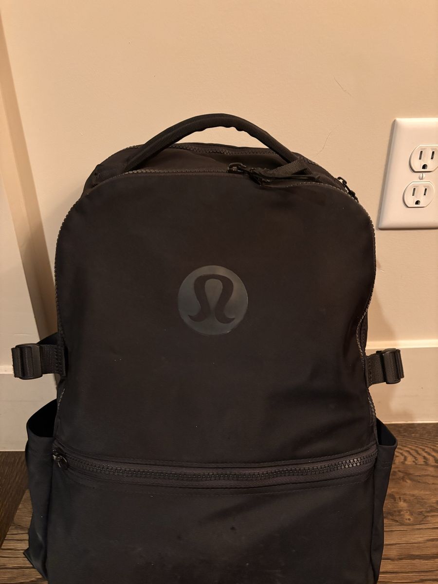 Lululemon backpack