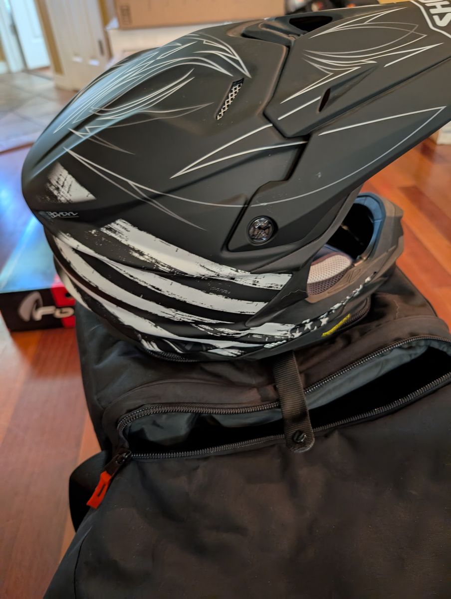 Shoei VFX-EVO Motocross Helmet - Black/White with American Flag Design, Used